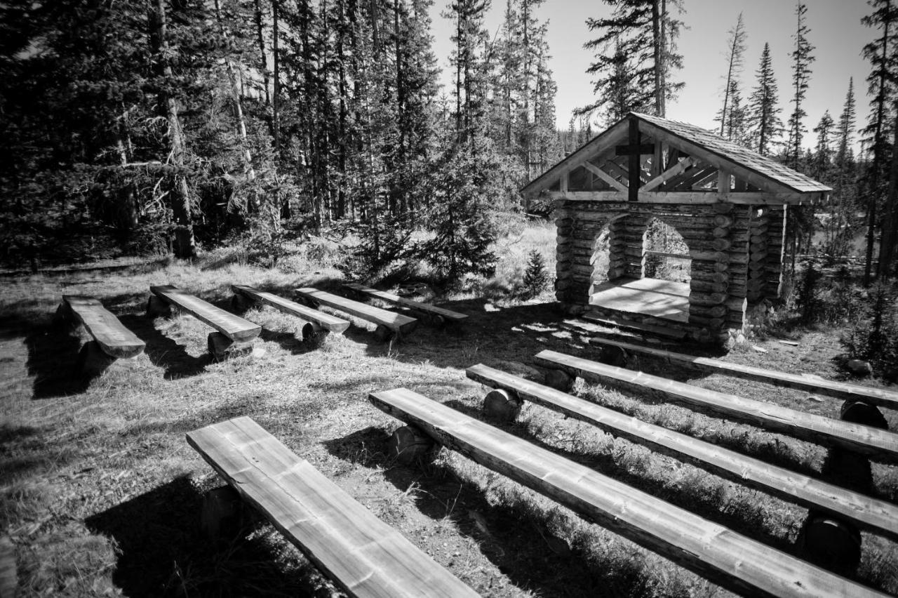 Snowy Mountain Lodge Centennial Exterior foto